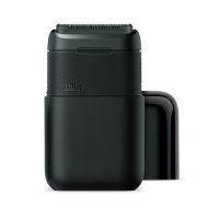 BRAUN WET & DRY SHAVER M1012